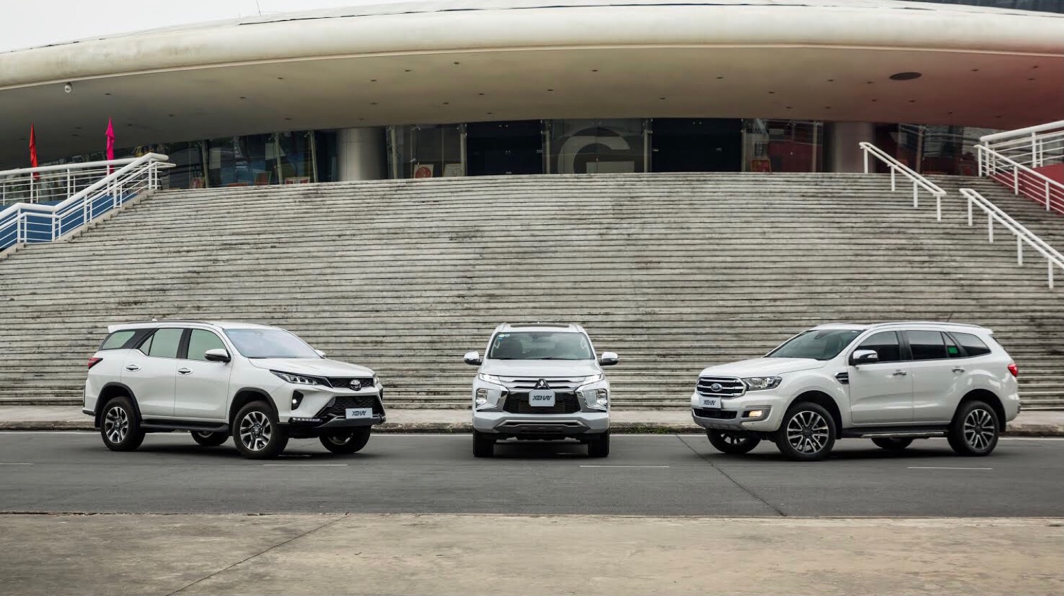 So Sánh Fortuner Với Các Đối Thủ